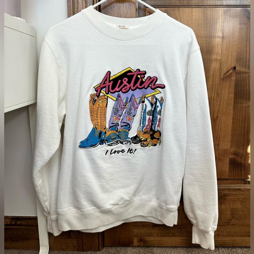 Brandy Melville crew neck